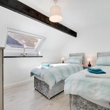2 Bed In Oc-ld167 Кендал