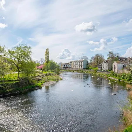 2 Bed In Oc-ld167 Appartement